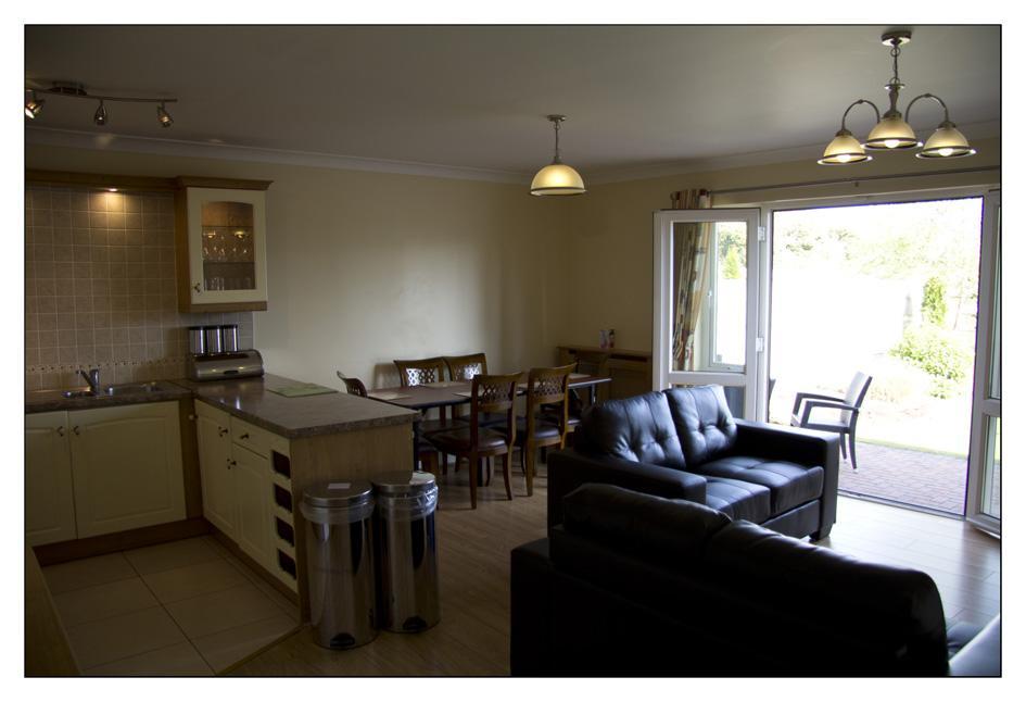 Knightsbrook Hotel Courtyard Accommodation Trim Eksteriør billede