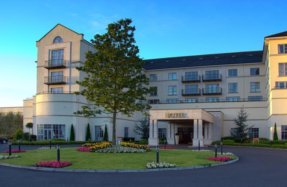 Knightsbrook Hotel Courtyard Accommodation Trim Eksteriør billede